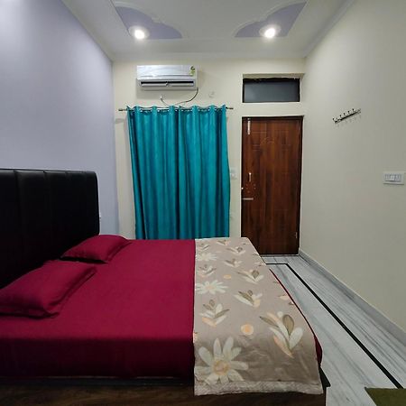 Deepak Homestay Rishīkesh المظهر الخارجي الصورة