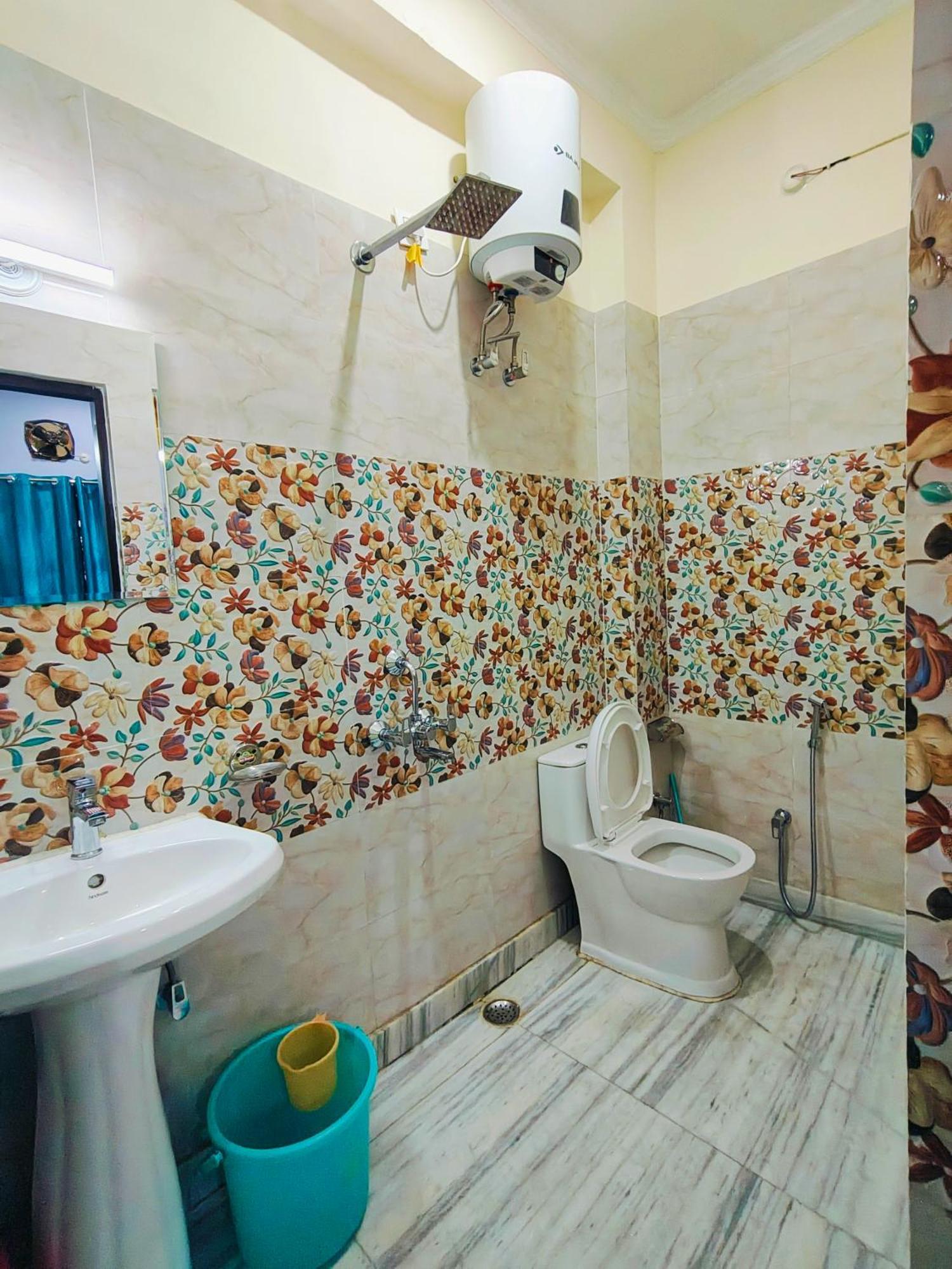 Deepak Homestay Rishīkesh المظهر الخارجي الصورة