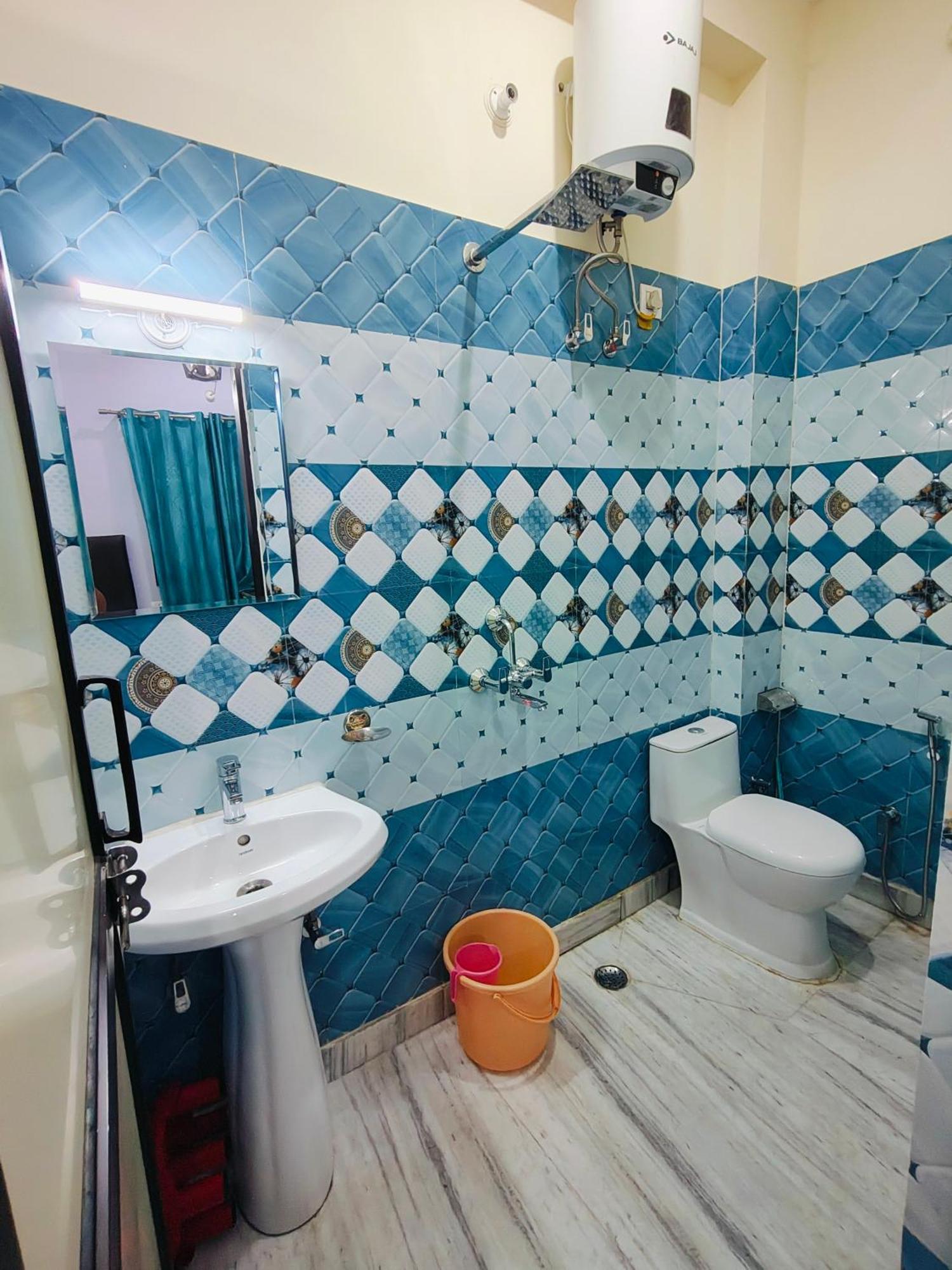 Deepak Homestay Rishīkesh المظهر الخارجي الصورة